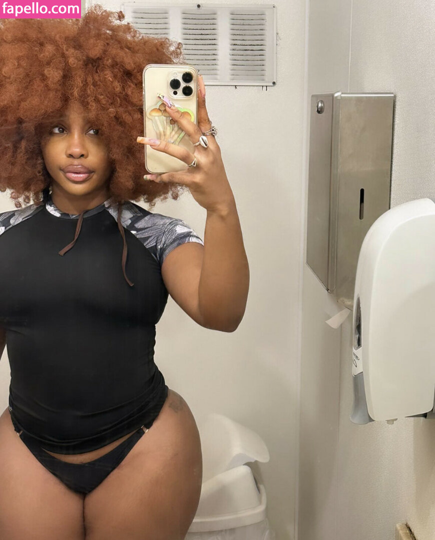 SZA leaked nude photo #0087 (SZA / Solana Rowe / thejad3x)