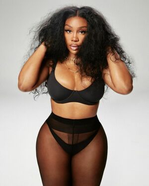 SZA nude #0124