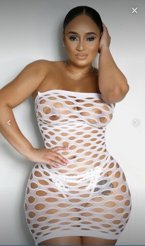 Tahiry nude #0012