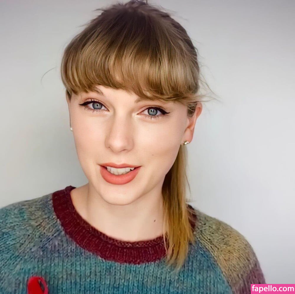 https://fapello.com/content/t/a/taylor-swift/1000/taylor-swift_0167.jpg