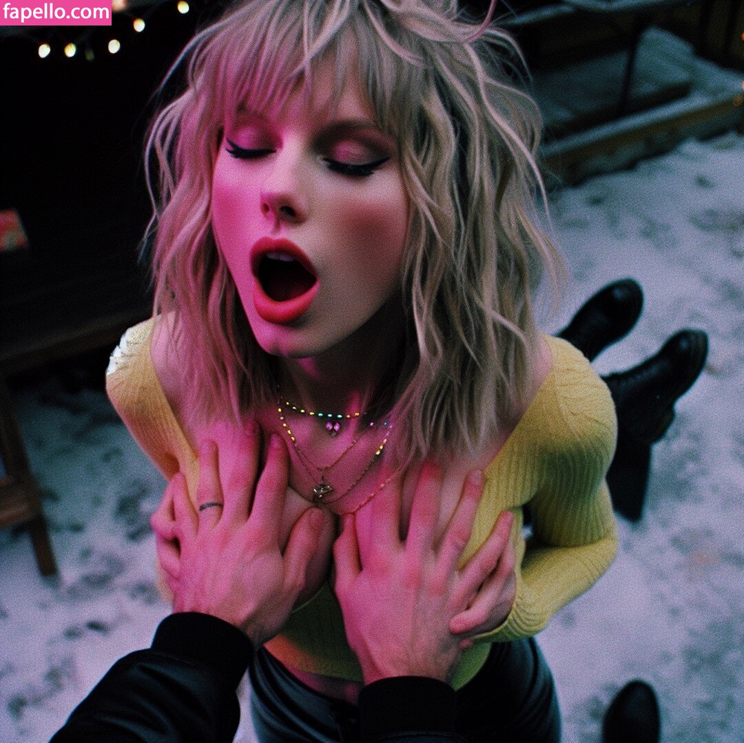 https://fapello.com/content/t/a/taylor-swift/4000/taylor-swift_3626.jpg