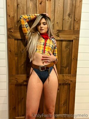 Taynara Conti nude #0013