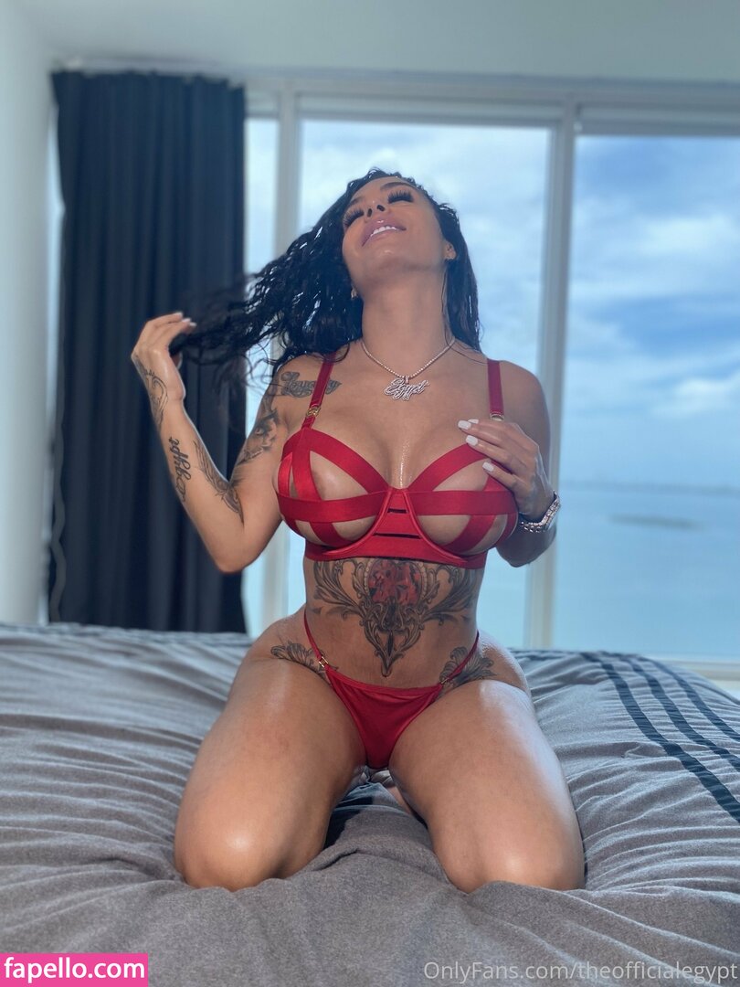 TheofficialEgypt / officialegypt_ / theofficialegypt_ Nude Leaked OnlyFans  Photo #16 - Fapello