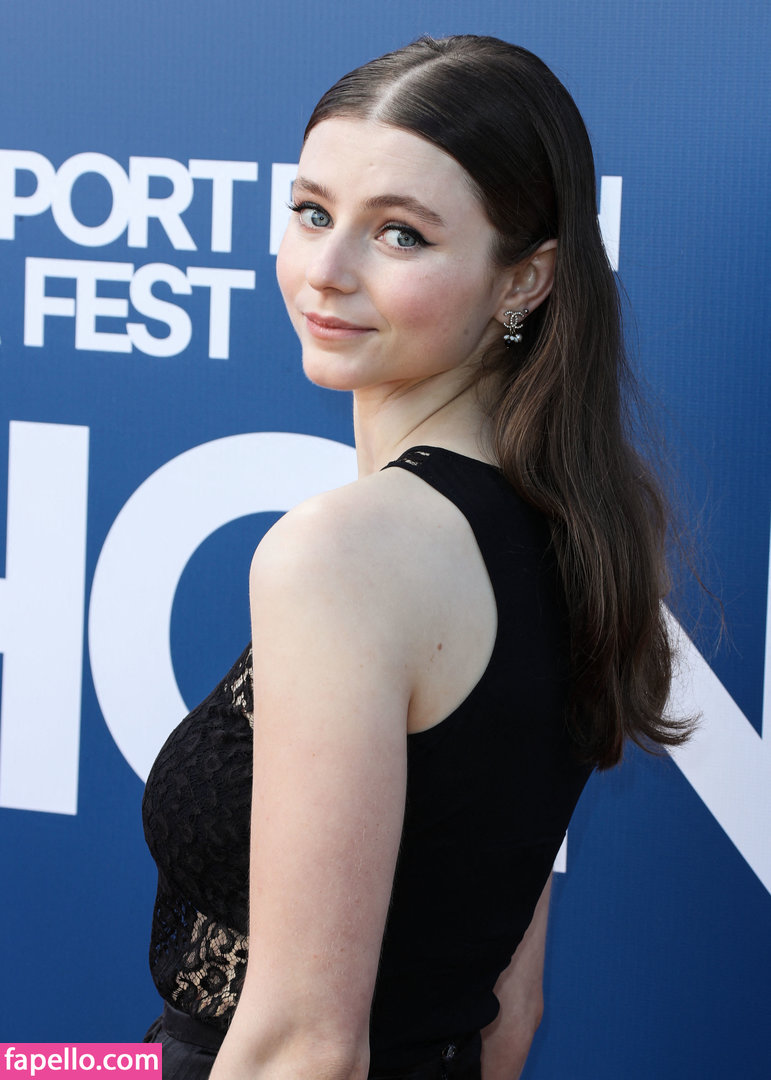 Thomasin Mckenzie leaked nude photo #0069 (Thomasin Mckenzie / mackzjoness / thomasin.mckenzie)