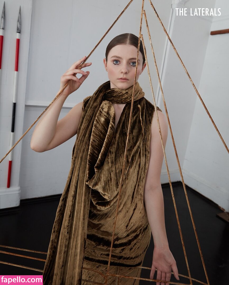 Thomasin Mckenzie erome Latest Exclusive Leaked Photos