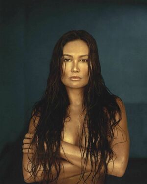 Tia Carrere nude #0017