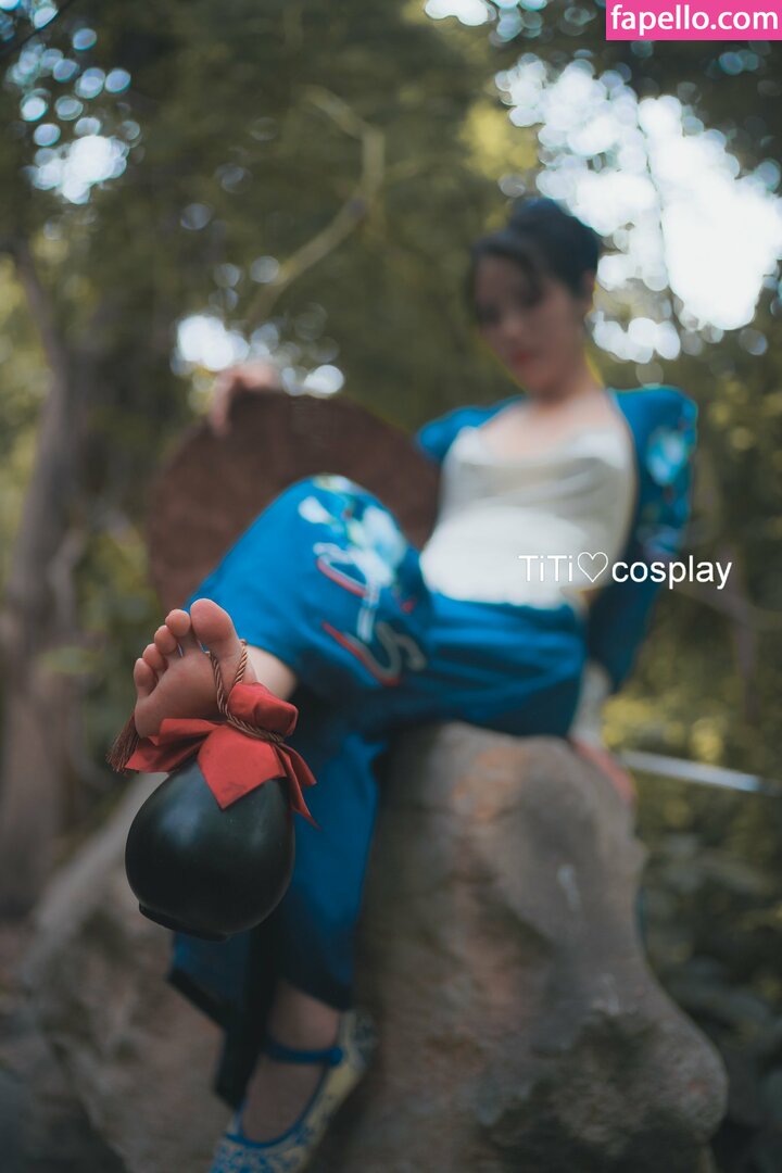 https://fapello.com/content/t/i/titi-cosplay-1/1000/titi-cosplay-1_0040.jpg