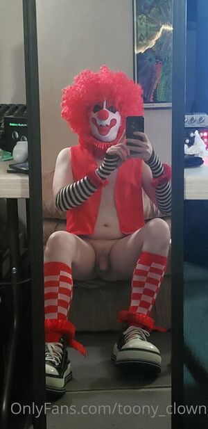 toony_clown nude #0008