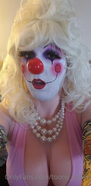 toony_clown nude #0094