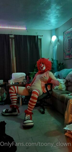 toony_clown nude #0182