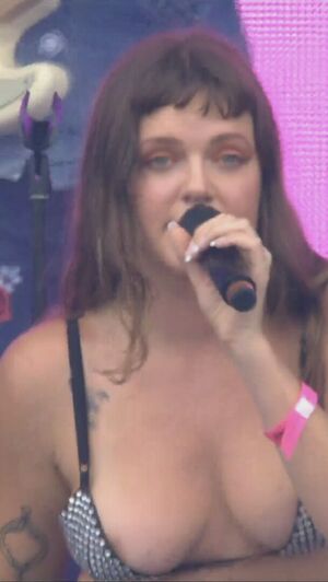 Tove Lo nude #0119