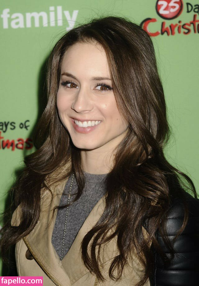 Troian Bellisario leaked nude photo #0008 (Troian Bellisario / sleepinthegardn)