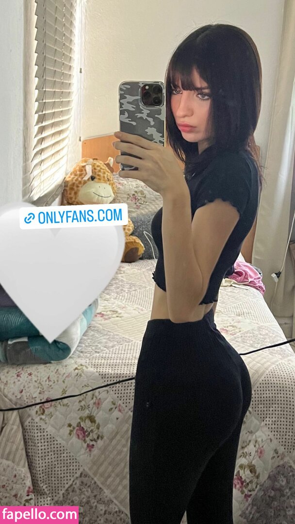 Valerya Salinas leaked nude photo #0036 (Valerya Salinas / Valessj / valackermannn / valesalinassj)