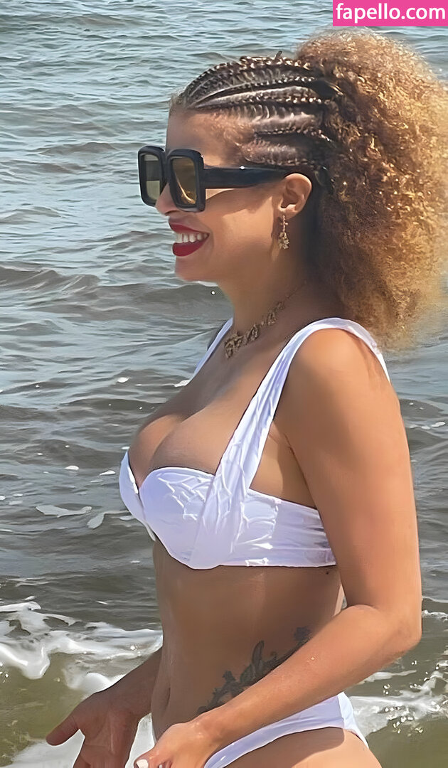 Vanessa Da Mata leaked nude photo #0045 (Vanessa Da Mata / vanessadamata)