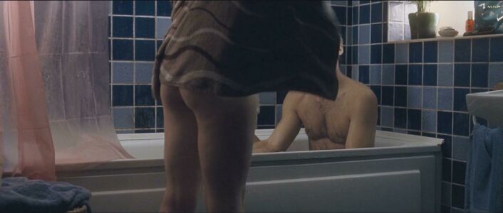 Vera Farmiga nude #0078