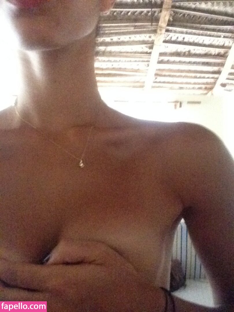 Vick Hope leaked nude photo #0014 (Vick Hope / vicknhope / vicsantos669)