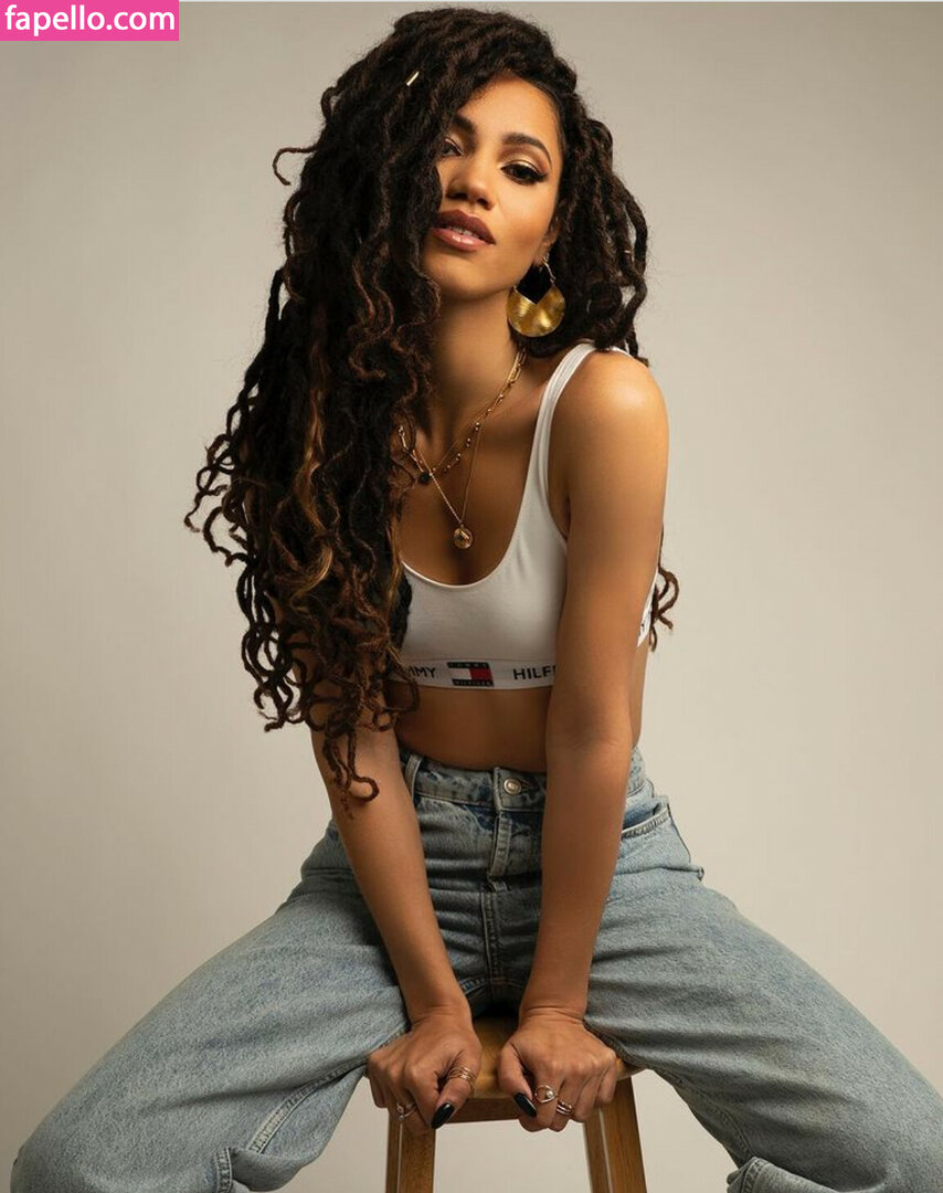 Vick Hope leaked nude photo #0051 (Vick Hope / vicknhope / vicsantos669)