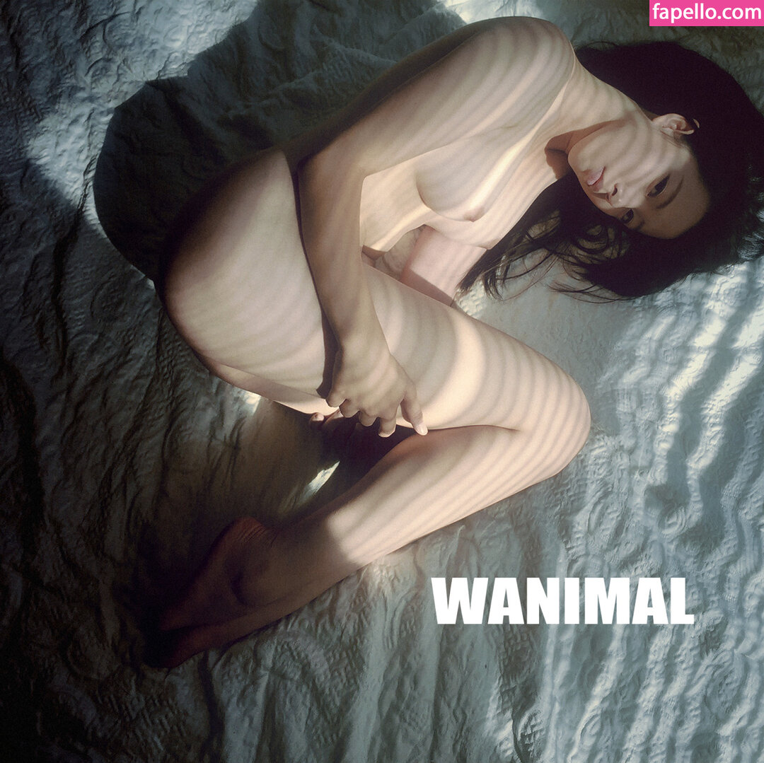 https://fapello.com/content/w/a/wanimal-models/2000/wanimal-models_1042.jpg