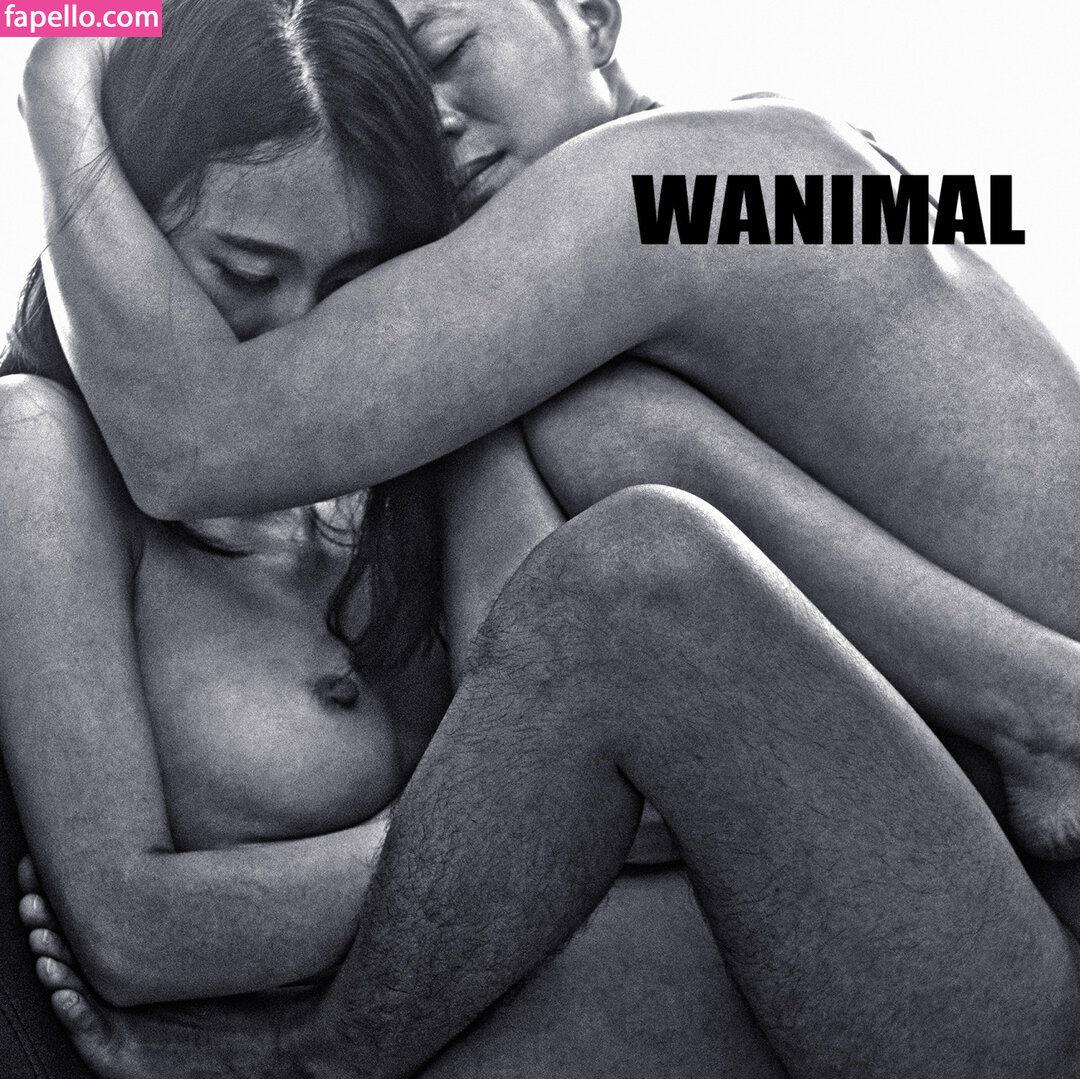 https://fapello.com/content/w/a/wanimal-models/2000/wanimal-models_1053.jpg