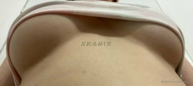 xkanix nude #0029