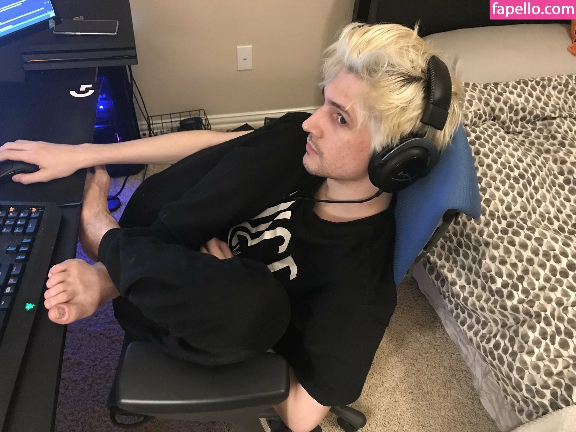 xqcow1 leaked nude photo #0004 (xqcow1 / Félix Lengyel / xQc)