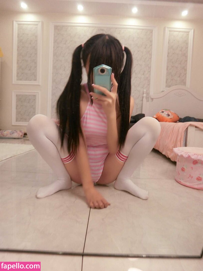 YaoYaoQwQ leaked nude photo #1008 (YaoYaoQwQ / yaoyaole / yaoyaoqvq / 軟妹搖搖樂w)