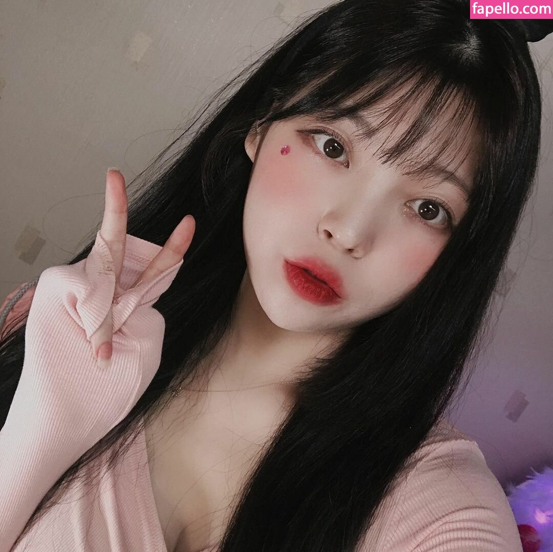 yudiii leaked nude photo #0027 (yudiii / Yudiiimaru / you_s2_diii / 유디)