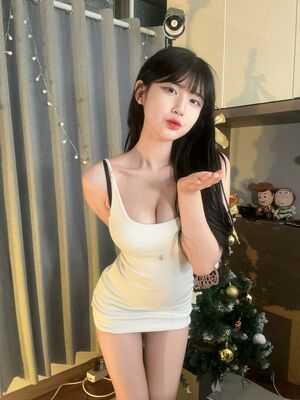 yule_.0.03 nude #0178