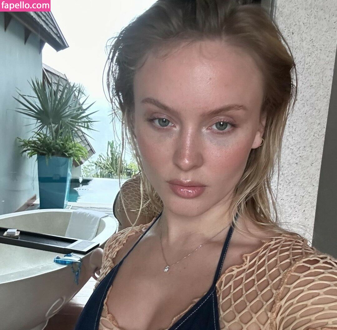 Zara Larsson leaked nude photo #0575 (Zara Larsson / zaralarsson)