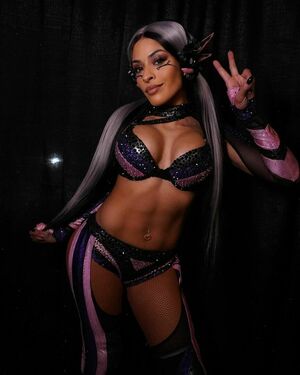 Zelina Vega nude #1016