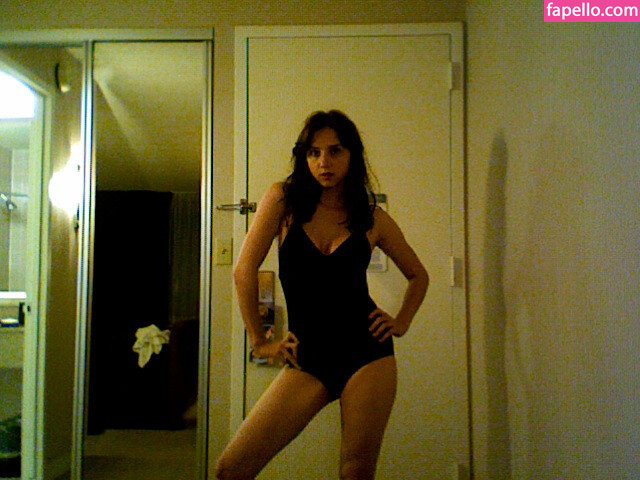 Zoe Kazan leaked nude photo #0012 (Zoe Kazan / zoe.kazan)